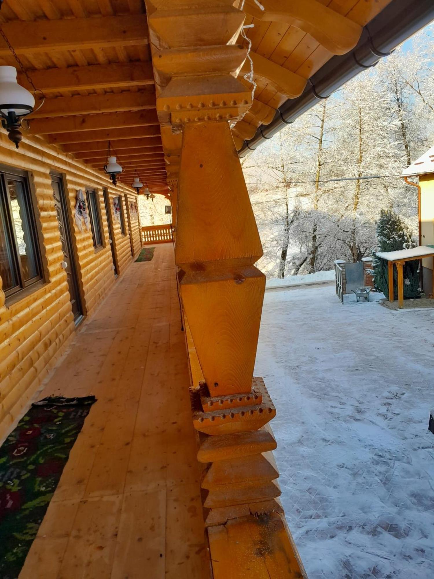 Pensiunea Malinul Bîrsana 외부 사진